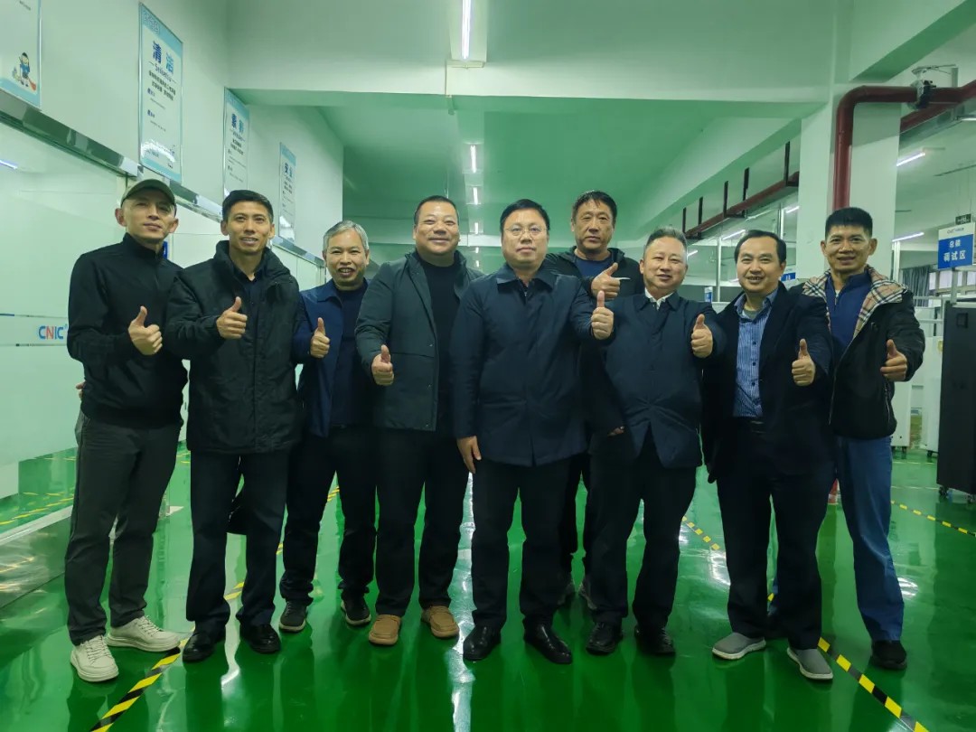 品牌資訊丨長(zhǎng)江水利委、中國(guó)一冶集團(tuán)、武漢大學(xué)等專家一行蒞臨中核儀表參觀考察